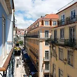 Memoiren Der Traditionellen Kuenste- Balcony At Downtown By Interhome شقة